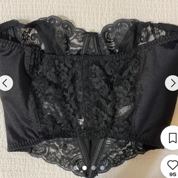 Vintage Dior Black Lace Bustier with Sweetheart Neckline - Picture 2 of 4